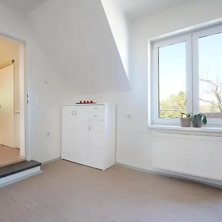 Apartmany Jevany Exterior photo