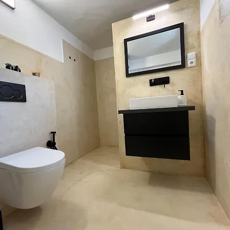 Apartmany Jevany Exterior photo