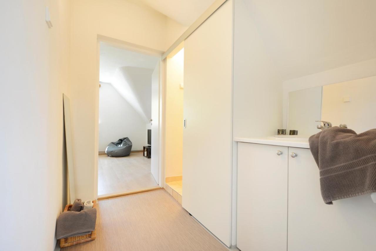 Apartment Apartmany Jevany