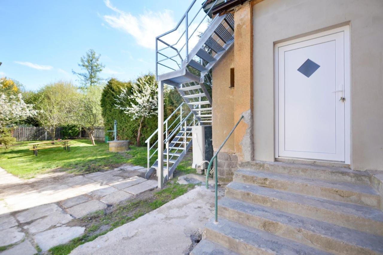 Apartment Apartmany Jevany