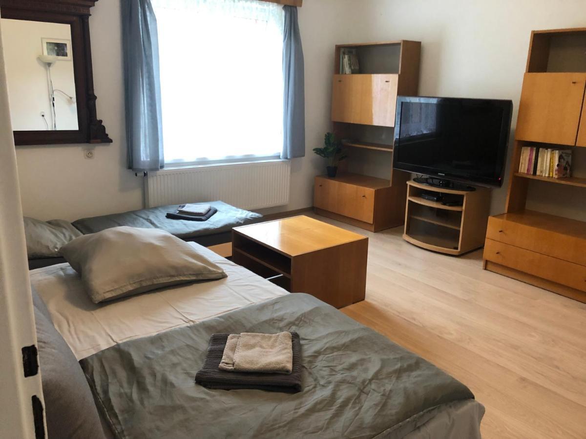 Apartmany Jevany *